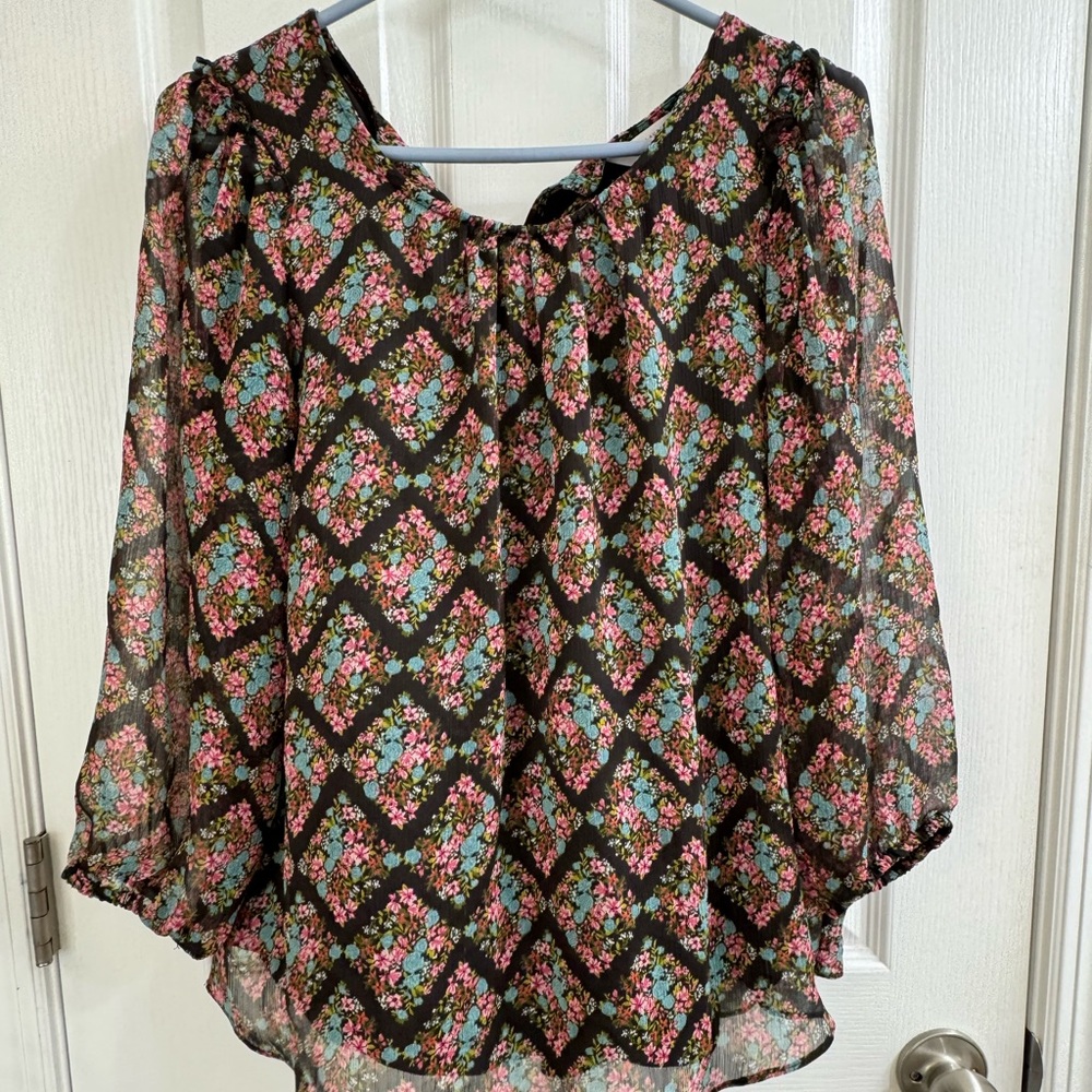 Gorgeous Lauren Conrad dress shirt